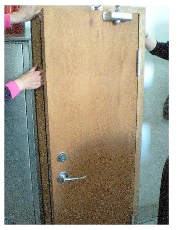 1592384291130997.jpg 2011051714402276.jpg